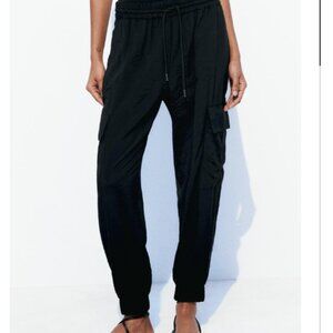 NWT Zara Cargo Joggers XS Black